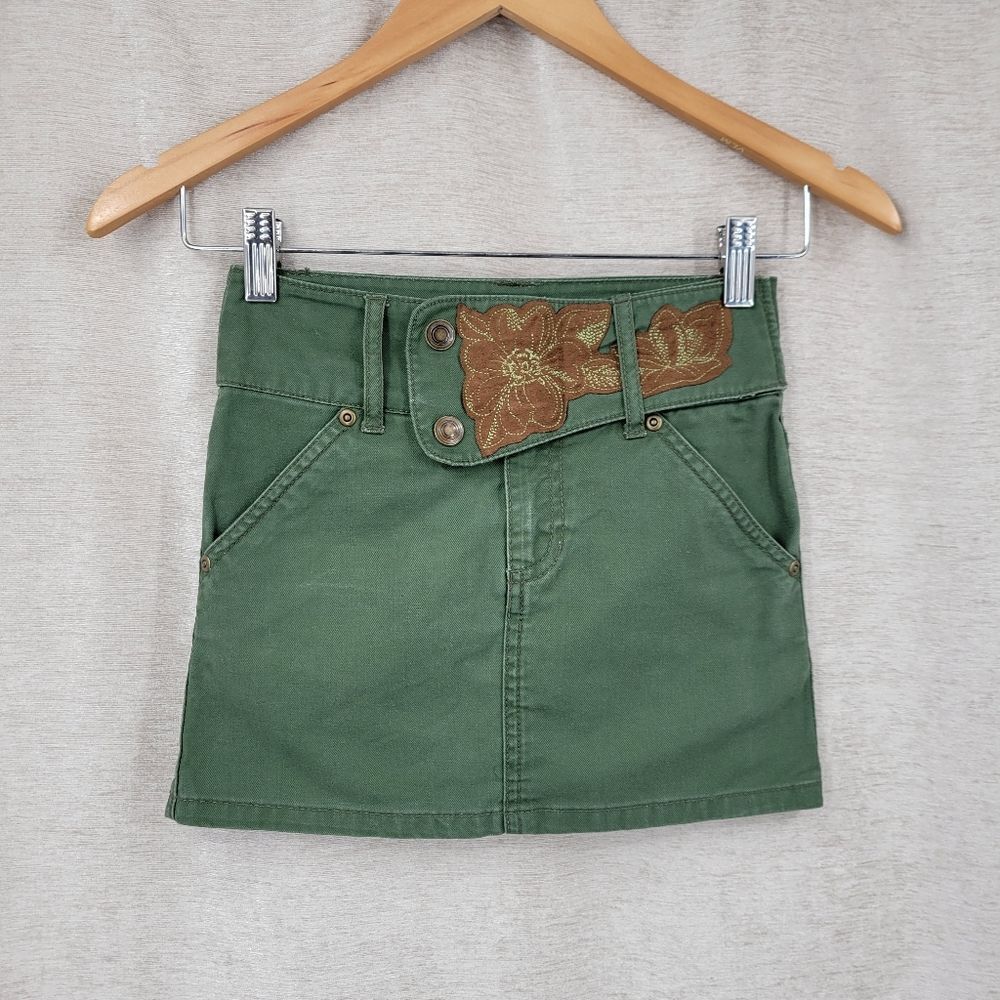 Mary Kate and Ashley Y2KβBoho Green Embroidered Girls Skirt